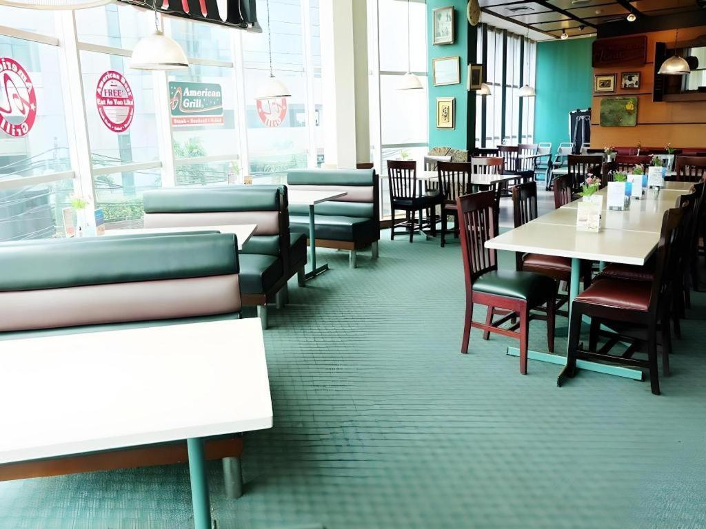 Smart Hotel Thamrin Cakarta Dış mekan fotoğraf
